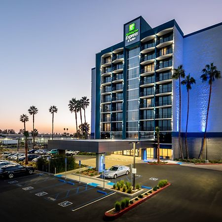 Holiday Inn Express & Suites Santa Ana - Orange County By Ihg Exterior foto