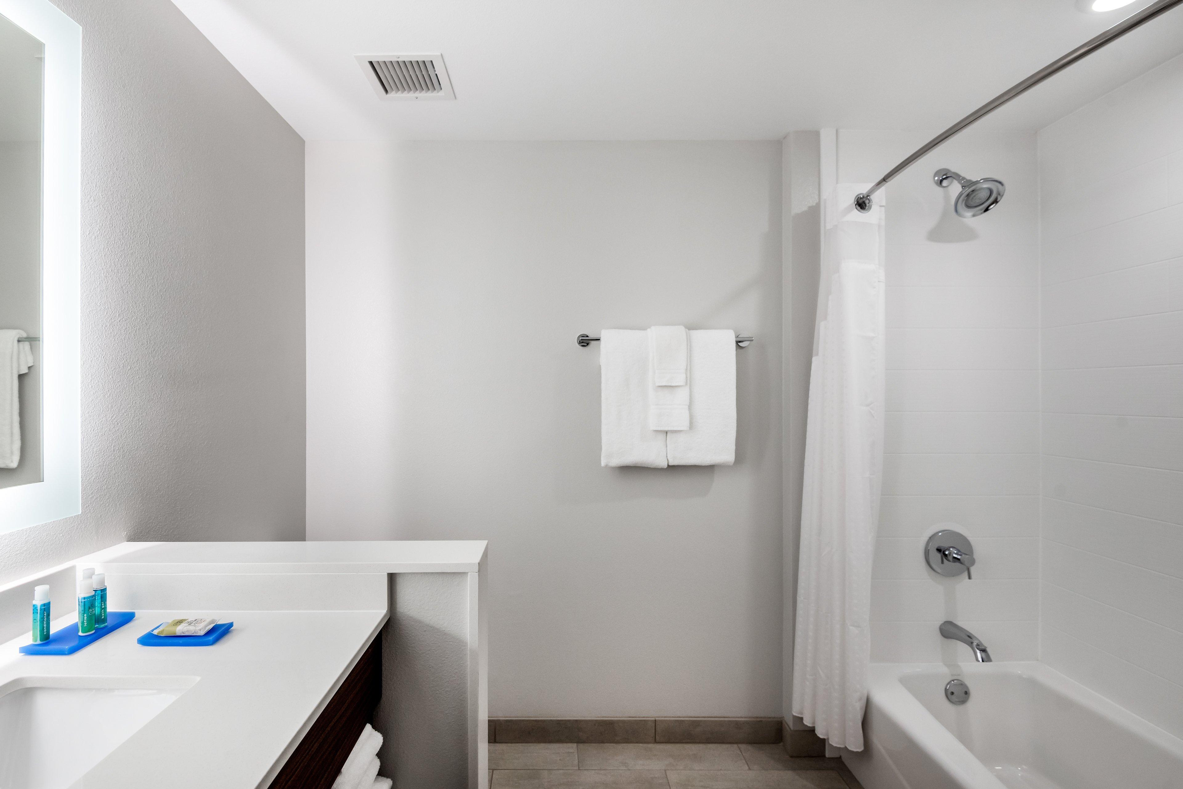 Holiday Inn Express & Suites Santa Ana - Orange County By Ihg Exterior foto