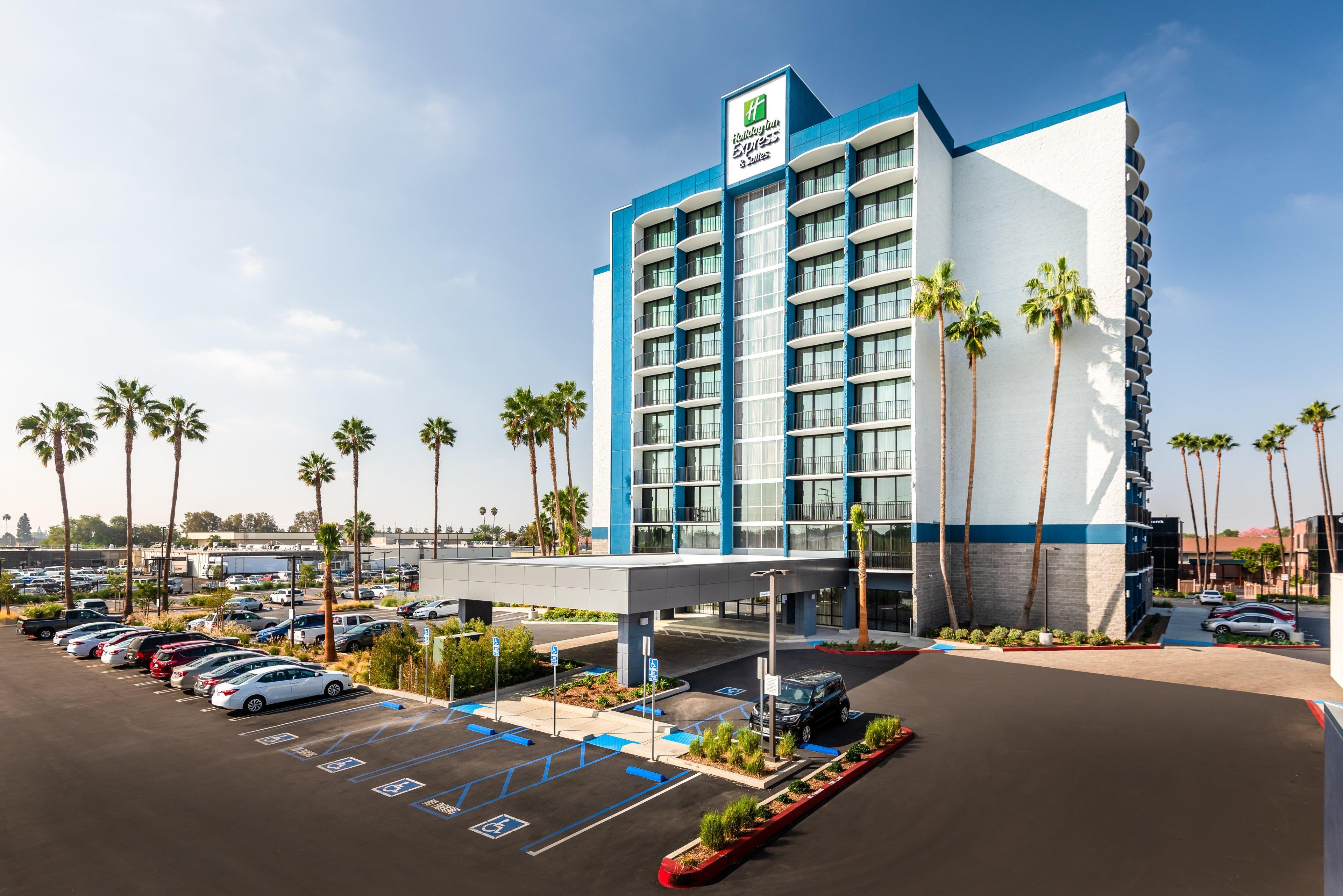 Holiday Inn Express & Suites Santa Ana - Orange County By Ihg Exterior foto