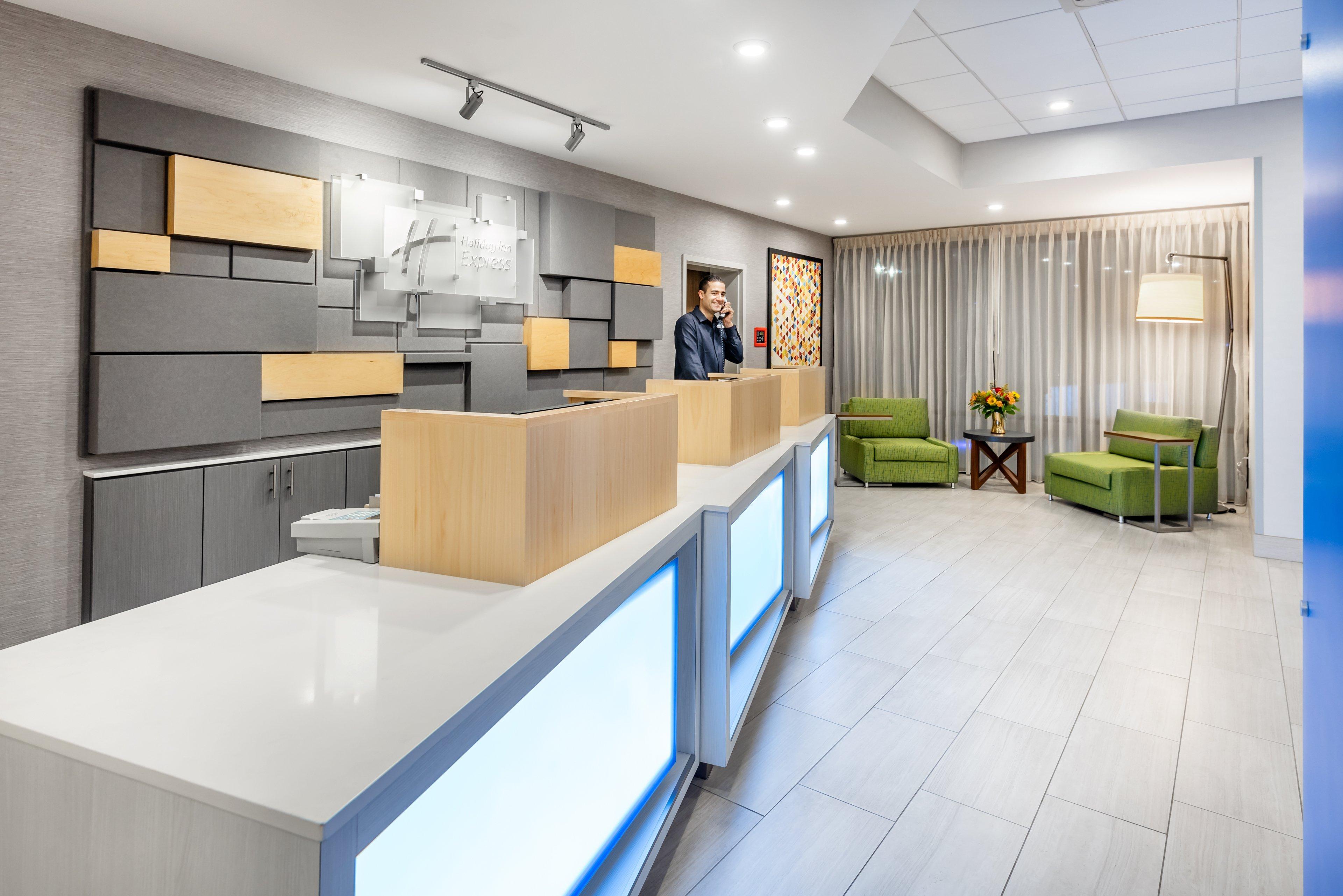Holiday Inn Express & Suites Santa Ana - Orange County By Ihg Exterior foto